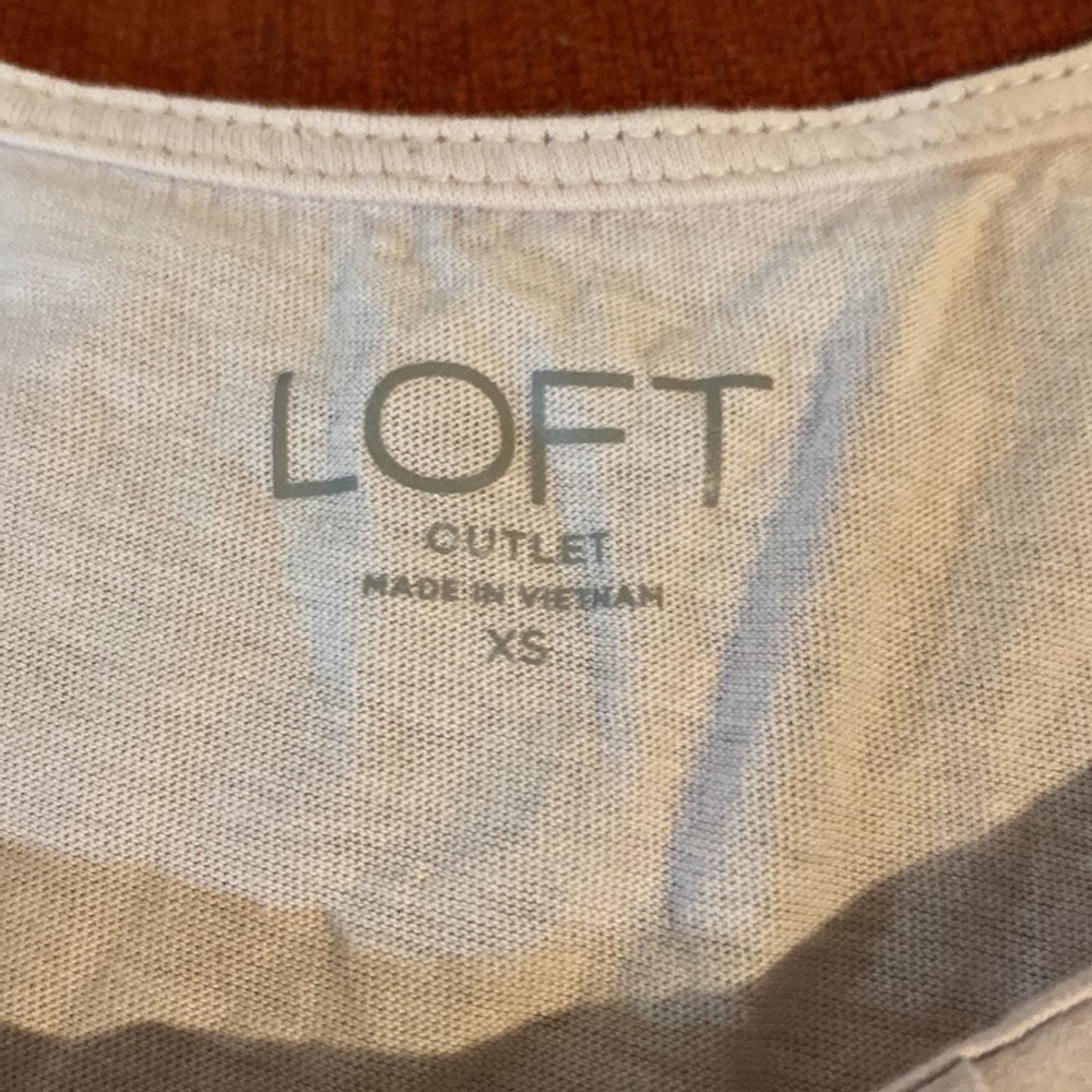 Loft top - Picture 2 of 2